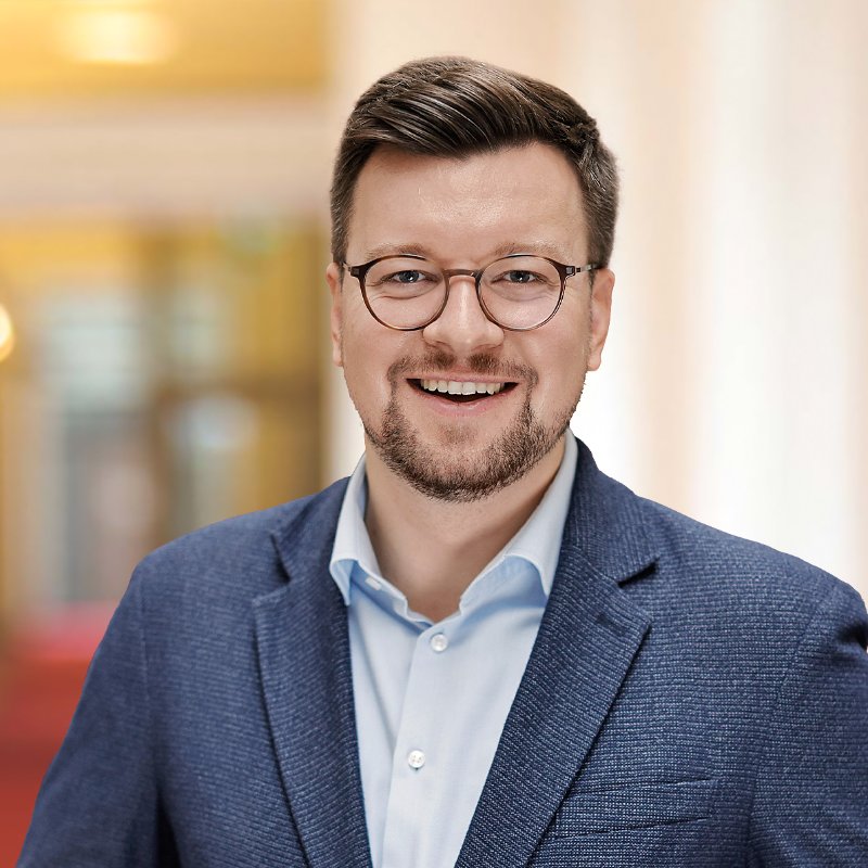  Lucas Schaal